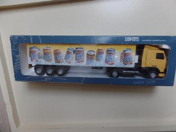 Volvo trekker oplegger Lipton icetea   (Lion Toys) beschikbaar voor biedingen