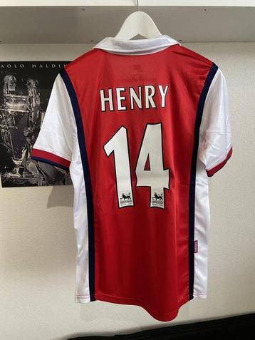 #RS059 Retroshirt Thierry Henry (Arsenal) te koop! Maat S beschikbaar voor biedingen