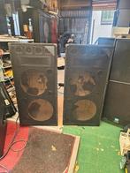 2 x lege dubbel 15 inch kasten. Stevige gril. Dap., Audio, Tv en Foto, Luidsprekers, Subwoofer, Zo goed als nieuw, 120 watt of meer