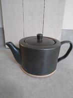 Klein Matzwart Theepotje, Huis en Inrichting, Keuken | Servies, Overige typen, Ophalen of Verzenden, Overige stijlen, Glas