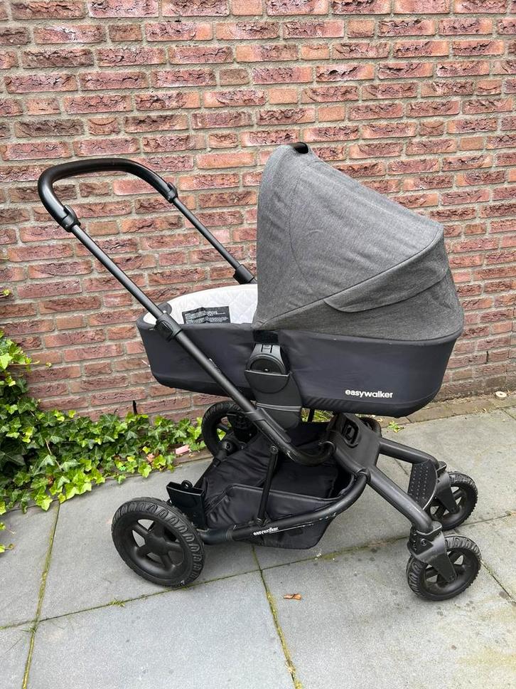 Easywalker Harvey² Kinderwagen Night Black (compleet pakket), Kinderen en Baby's, Kinderwagens en Combinaties, Gebruikt, Combiwagen
