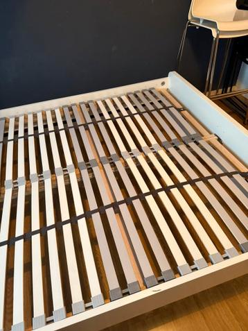 Ikea bed 140x200 - afbeelding 2