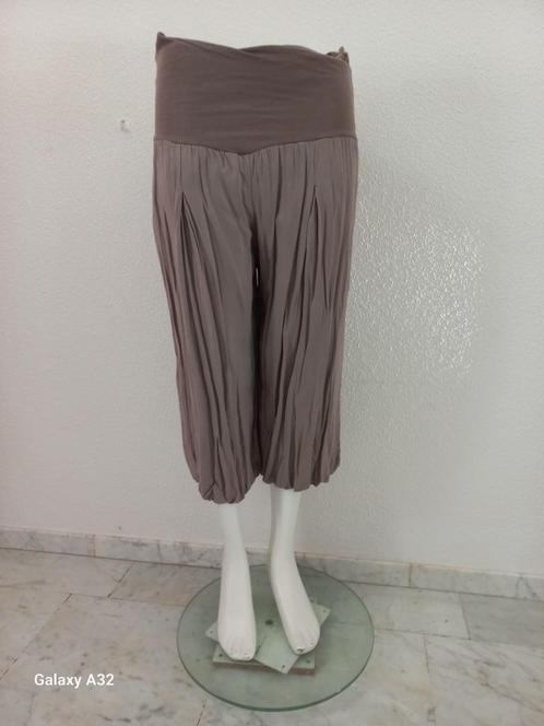 Set: capribroek en bijpassende top van Didi, maat M, Kleding | Dames, Broeken en Pantalons, Zo goed als nieuw, Maat 38/40 (M)