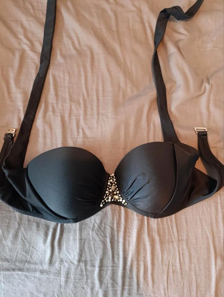 Nieuwe dames bikini top zwart 70C, Kleding | Dames, Badmode en Zwemkleding, Nieuw, Bikini, Zwart, Ophalen of Verzenden
