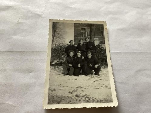 Vintage militaire groepsfoto, 1940-1960, Verzamelen, Foto's en Prenten, Gebruikt, Foto, Overige onderwerpen, 1940 tot 1960, Ophalen of Verzenden