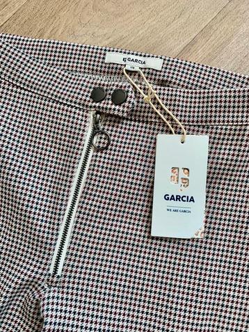 TE KOOP: mooie stretchbroek van García maat 176 NIEUW beschikbaar voor biedingen