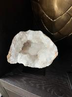 Bergkristal met standaard, Verzenden, Mineraal