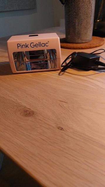 Pink Gellac lamp zgan beschikbaar voor biedingen