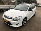 Hyundai i30, Voorwielaandrijving, Stof, Zwart, 4 cilinders