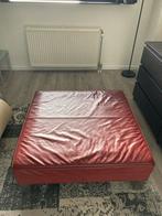 Rode lederen poef, Ophalen, Gebruikt, Vierkant, 50 tot 75 cm