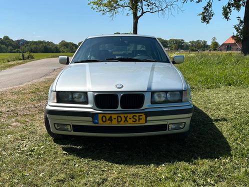 BMW 3-Serie 1.9 I 316 Compact 2000 Grijs, Auto's, BMW, Particulier, 3-Serie, Airconditioning, Sportstoelen, Benzine, Hatchback