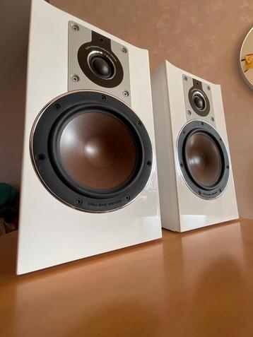 Dali Opticon 2 MK1 luidsprekers set (wit) speakers z.g.a.n. beschikbaar voor biedingen