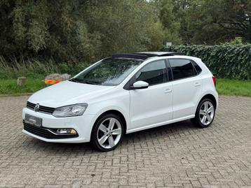 Volkswagen Polo 1.2 TSI Highline PANO I CRUISE I PDC I ZEER  beschikbaar voor biedingen