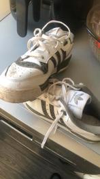 Adidas slangeleer maat 44, Ophalen of Verzenden, Zo goed als nieuw, Schoenen