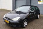 Ford Focus 1.4-16V Ambiente Airco 2004, 1027 kg, 15 km/l, Gebruikt, 4 cilinders