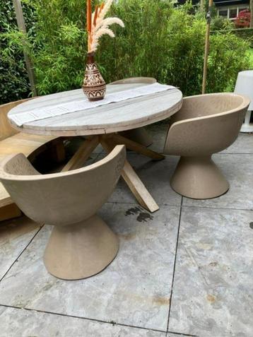 Mooie terras stoelen Zanotta Dora (4 x € 250,- per stuk) beschikbaar voor biedingen