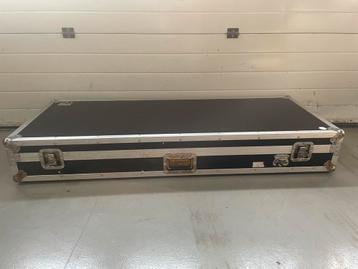 Flightcase * (l/b/h) 158x62x24 beschikbaar voor biedingen