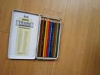 t.k. doos Derwent fine art kleurpotloden, Ophalen of Verzenden, Zo goed als nieuw, Potlood of Stift