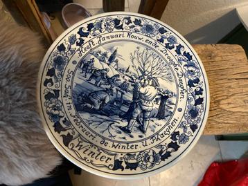 Antiek Delfts Royal Blue aardewerk wandbord wintertafereel beschikbaar voor biedingen