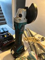 Makita flex slijptol met accu en lader, Doe-het-zelf en Verbouw, Gereedschap | Slijpmachines, Ophalen of Verzenden, Zo goed als nieuw