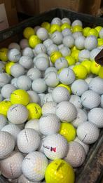 50 Stuks Titleist Avx Golfballen, Sport en Fitness, Golf, Ophalen of Verzenden, Zo goed als nieuw, Bal(len)