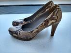 Zgan leren pumps met slangen dessin maat 39,5 merk Maripé, Pumps, Beige, Ophalen of Verzenden, Zo goed als nieuw