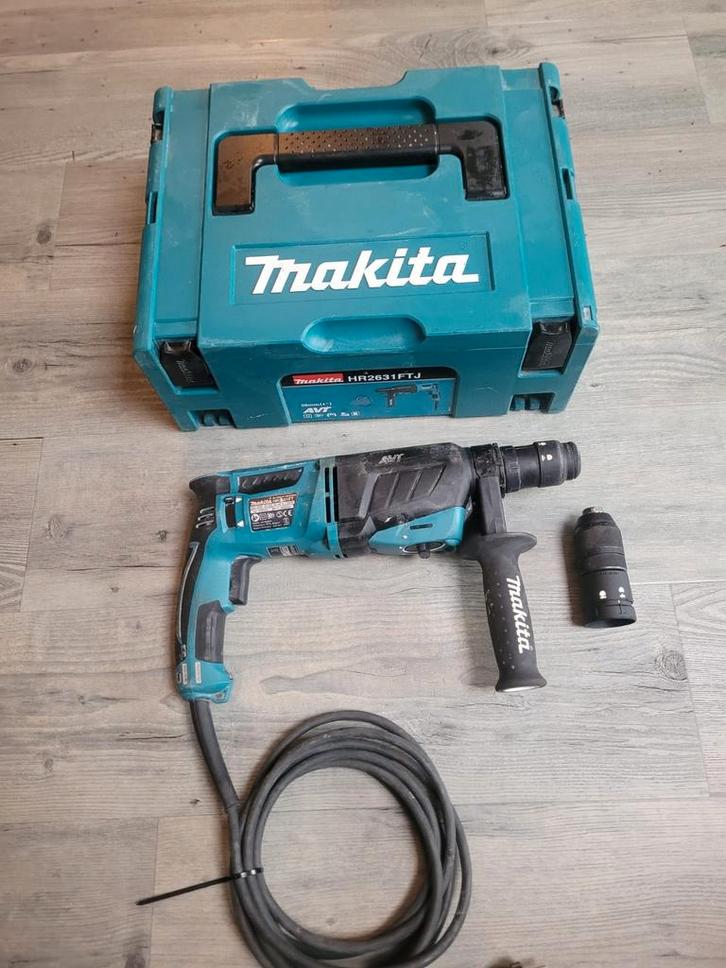 Makita HR2631FT Combihamer - Krachtig en veelzijdig!, Doe-het-zelf en Verbouw, Gereedschap | Boormachines, Gebruikt, Boor- en/of Breekhamer