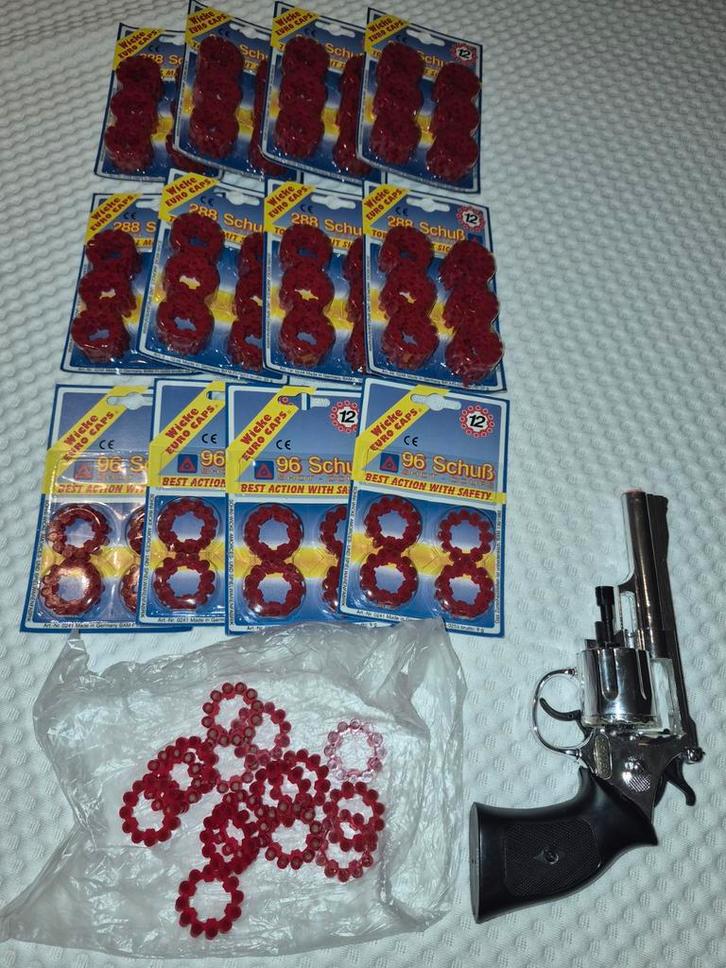 Speelgoedrevolver met knalringen, Kinderen en Baby's, Speelgoed | Buiten | Actiespeelgoed, Zo goed als nieuw, Ophalen of Verzenden