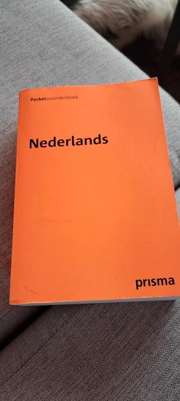 Nederlands woordenboek  beschikbaar voor biedingen