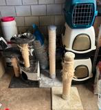 Krabpaal, mand, kattenbak, reismand, honden spullen koelmat, Ophalen of Verzenden, Gebruikt