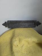 14541) mooie metalen brievenbus klep met lelies, Tuin en Terras, Brievenbussen, Ophalen of Verzenden, Overige materialen