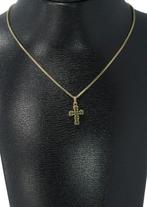 Kruis groene spinel smaragd 14k gouden ketting hanger dames, Voordeelsieraden, Ophalen of Verzenden, Zo goed als nieuw, Info@voordeelsieraden.nl