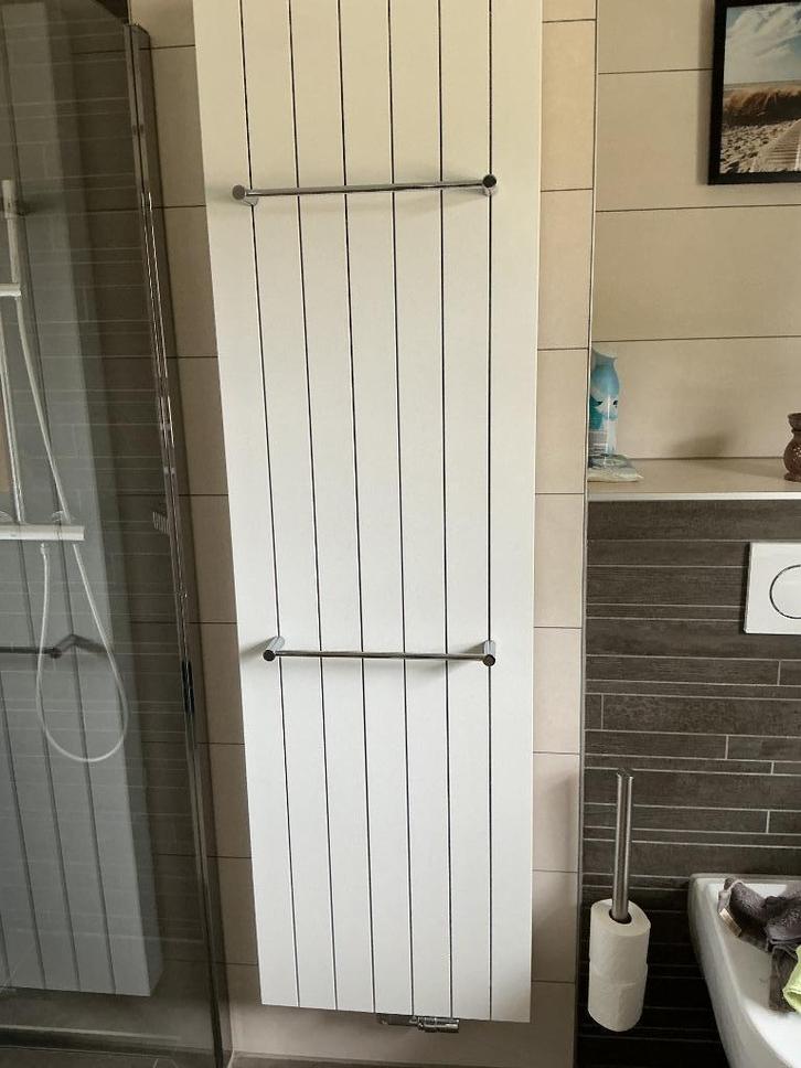 Design radiator, Doe-het-zelf en Verbouw, Verwarming en Radiatoren, Zo goed als nieuw, Radiator, 800 watt of meer, 80 cm of meer
