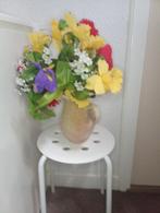 terracotta kruik met kunstbloemen, Huis en Inrichting, Ophalen, Zo goed als nieuw, Binnen