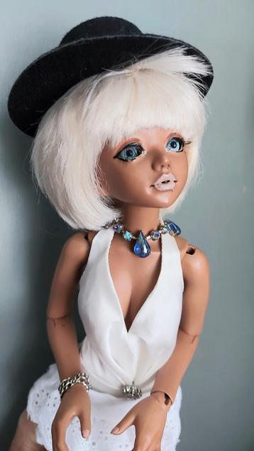 BJD slim MSD Unoa lusis dame tan skin Zéér Compleet! beschikbaar voor biedingen