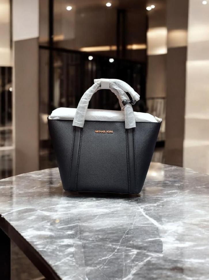 Michael Kors Pratt Tas (NIEUW), Sieraden, Tassen en Uiterlijk, Tassen | Damestassen, Nieuw, Handtas, Zwart, Ophalen of Verzenden