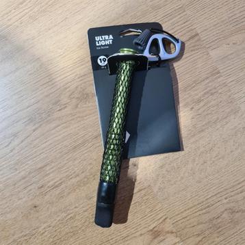 Black Diamond Ultralight ijsschroef 19cm beschikbaar voor biedingen