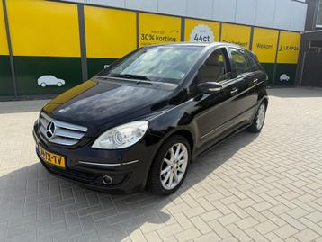 Mercedes-Benz B-klasse 200 LEDER* NWE APK* beschikbaar voor biedingen