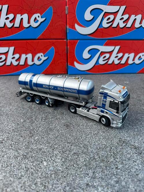 WSI DAF Berkhof BV Scherpenzeel met zilveren tankoplegger, Hobby en Vrije tijd, Modelauto's | 1:50, Nieuw, Bus of Vrachtwagen