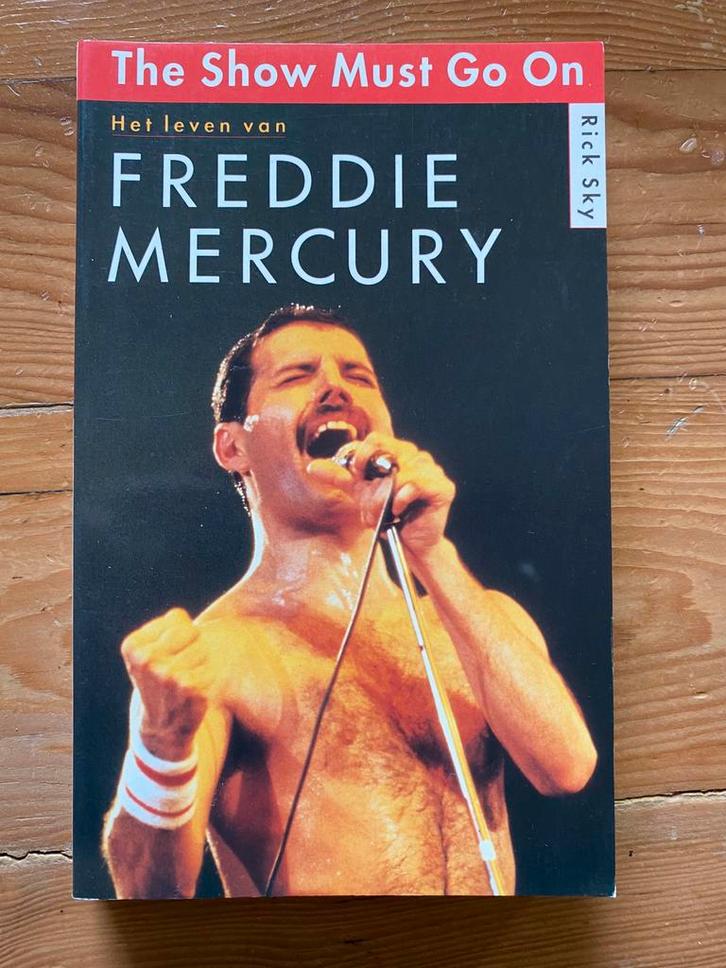 Freddie Mercury - Rick Sky, Boeken, Biografieën, Zo goed als nieuw, Ophalen of Verzenden