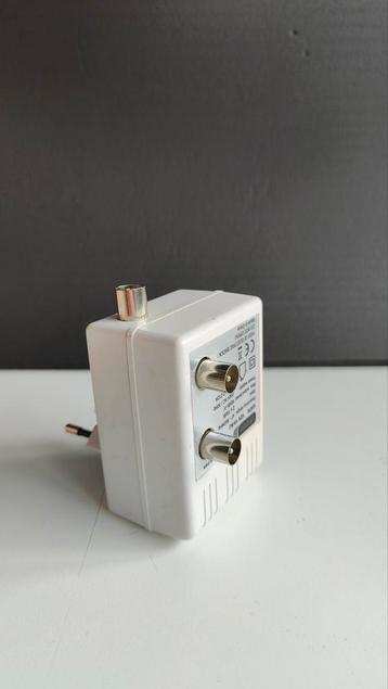 TV Coax Versterker - Vivanco VZV 15-NJ beschikbaar voor biedingen