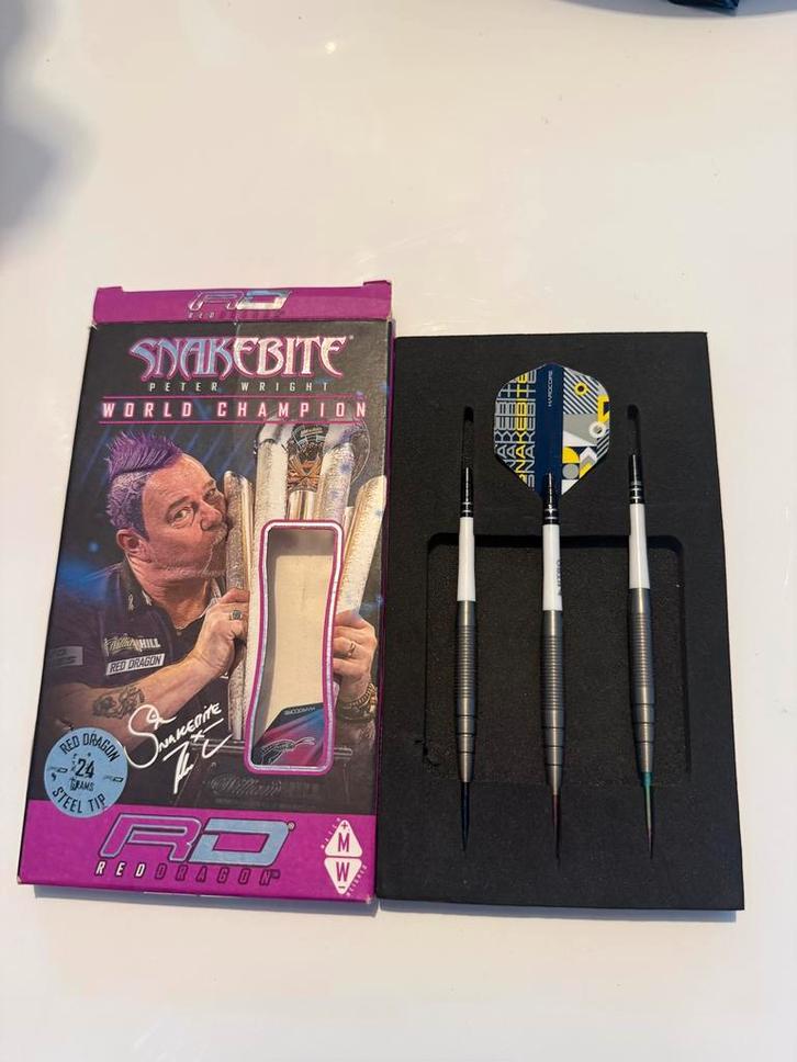 Red Dragon Peter Wright Snakebite PL15 90% 24g, Sport en Fitness, Darts, Zo goed als nieuw, Pijlen, Ophalen of Verzenden
