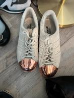 Adidas Sneakers Maat 38 - Goede Staat, Ophalen of Verzenden, Gedragen, Beige, Sneakers of Gympen