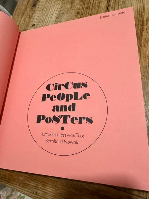 Circus!! Heel groot uniek circus boek People & Posters, Verzamelen, Overige Verzamelen, Ophalen of Verzenden