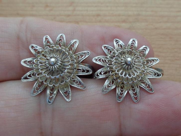 zilveren SIAM filigrain schroef oorbellen bloem [243], Sieraden, Tassen en Uiterlijk, Oorbellen, Zo goed als nieuw, Zilver, Zilver