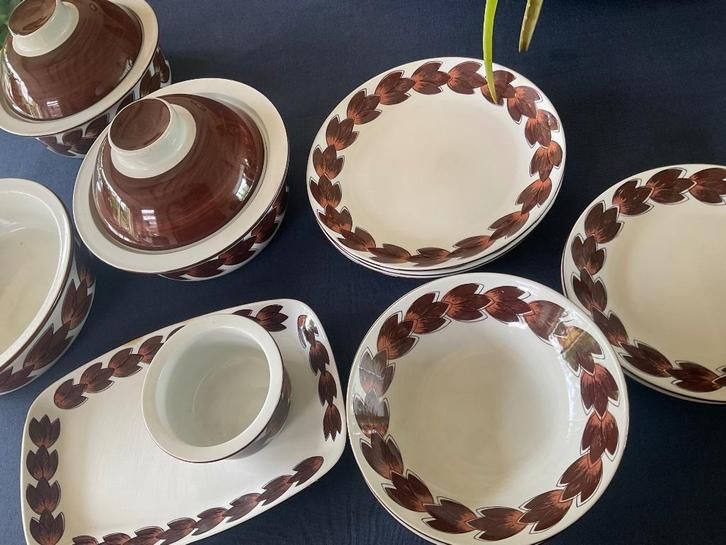 Stavangerflint figglo servies, Huis en Inrichting, Keuken | Servies, Gebruikt, Compleet servies, Overige stijlen, Porselein, Ophalen of Verzenden