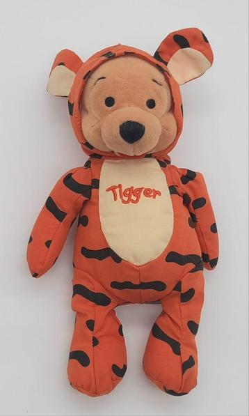 Winnie de Poeh verkleed als Teigetje knuffel uit 2000 beschikbaar voor biedingen