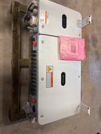 Zonnepaneel Inverter sun2000-60-KTL-M0, Doe-het-zelf en Verbouw, Zonnepanelen en Toebehoren, Ophalen of Verzenden, Zo goed als nieuw