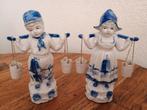 Delfts Blauw Beeldjes - Jongen en Meisje met Emmer, Antiek en Kunst, Ophalen of Verzenden