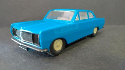 Opel Rekord Coupe 1:30 Veb Plasticart Berlin dat Pol, Hobby en Vrije tijd, Modelauto's | Overige schalen, Zo goed als nieuw, Auto